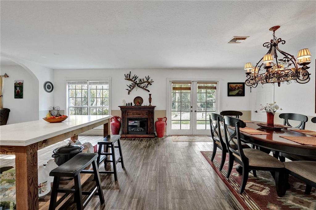 Acreage & Unrec - Residential