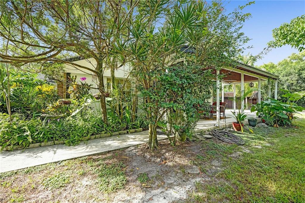 Acreage & Unrec - Residential