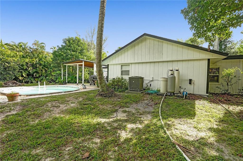 Acreage & Unrec - Residential