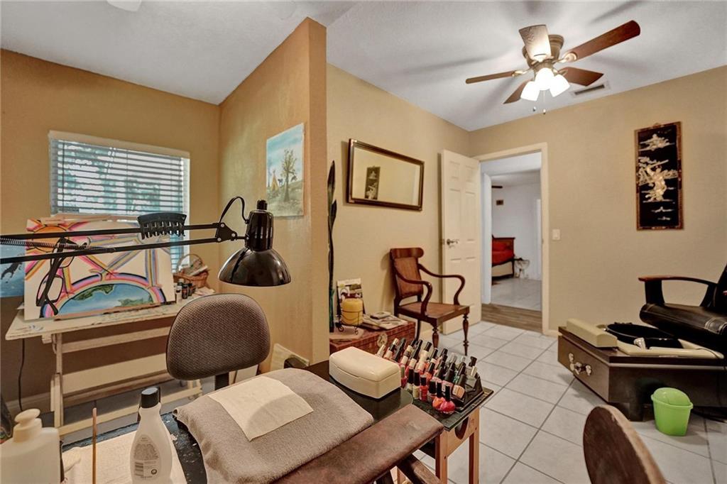 Acreage & Unrec - Residential