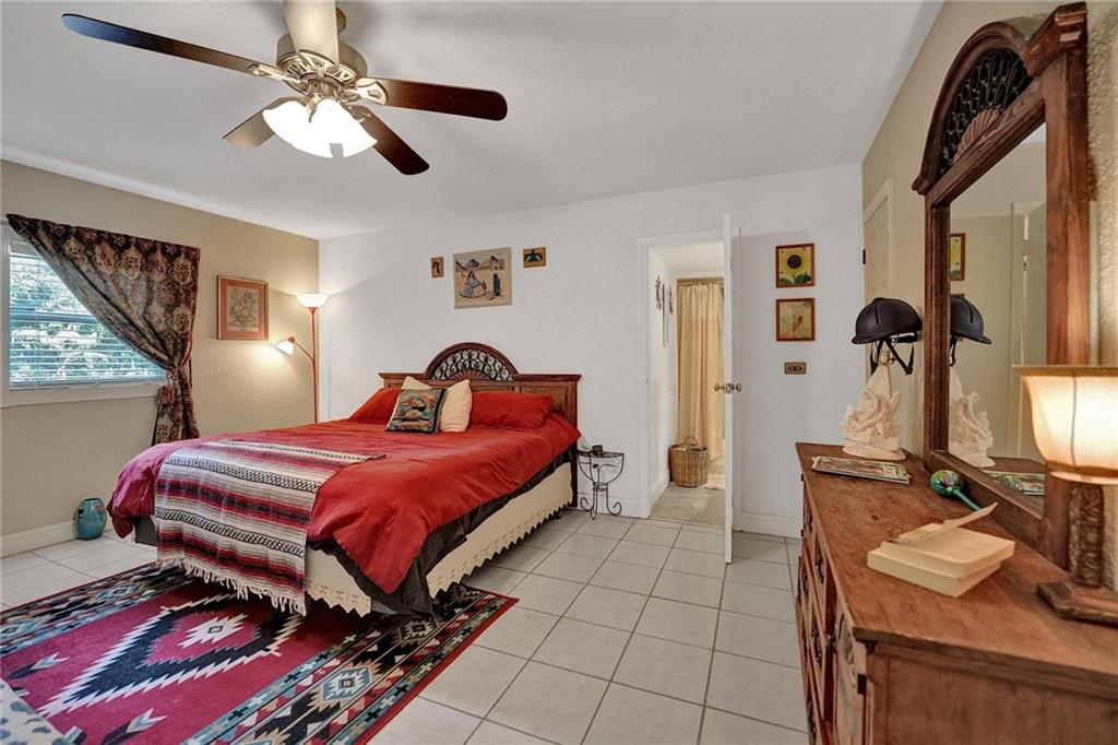 Acreage & Unrec - Residential