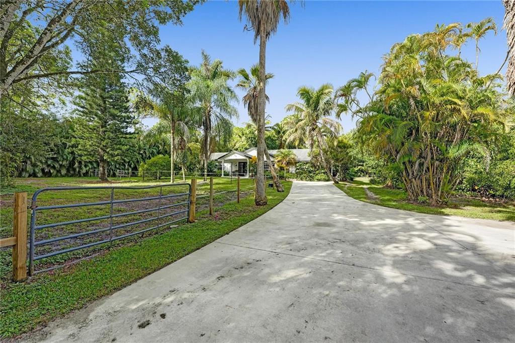 Acreage & Unrec - Residential