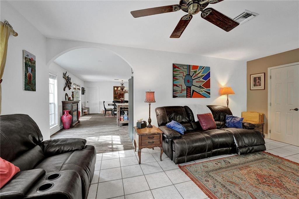 Acreage & Unrec - Residential