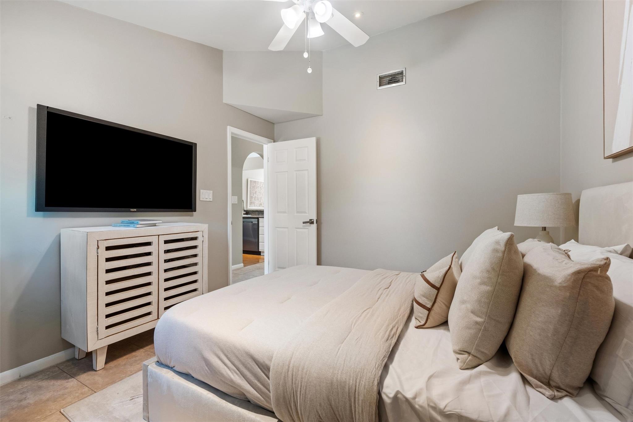 Chatham Towne At Jacarand - Residential