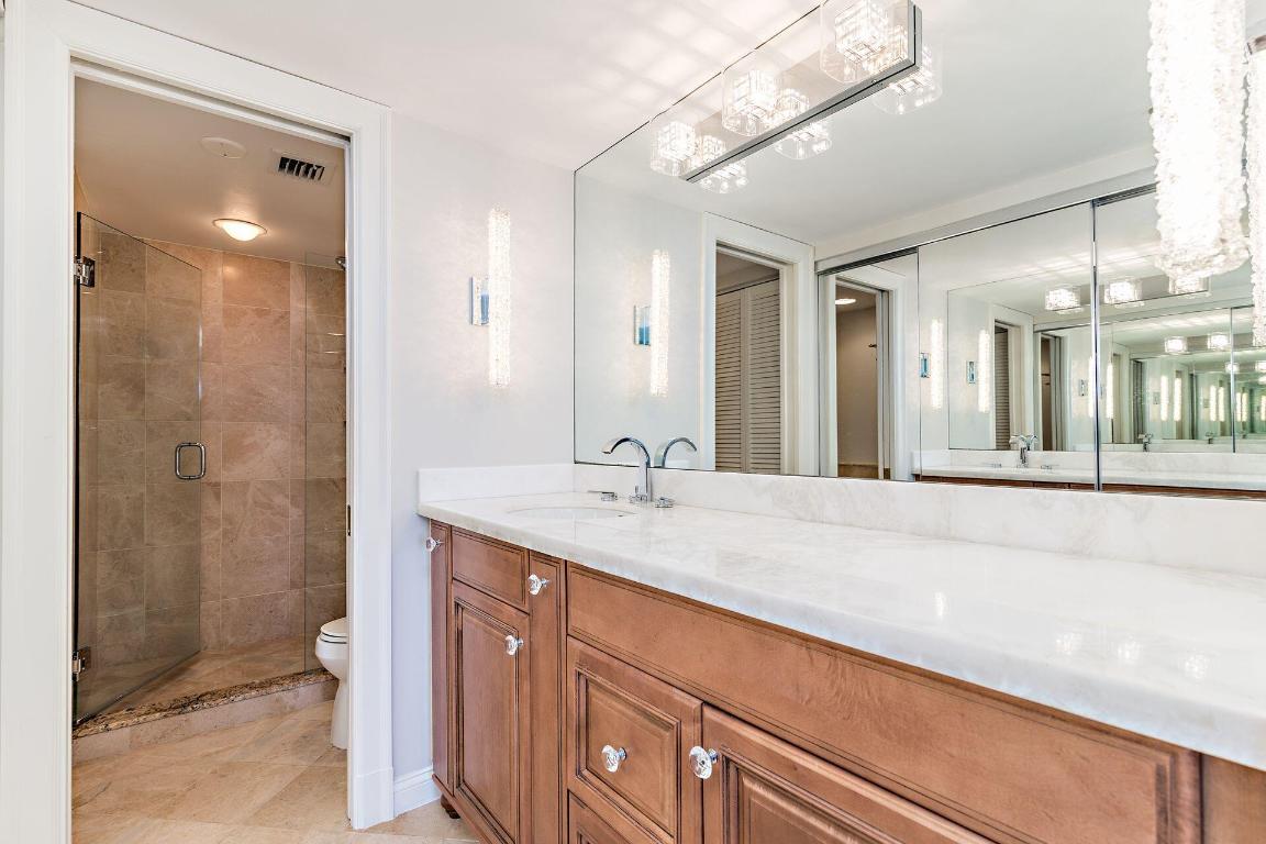 HARBOR TOWERS & MARINA CONDO - Residential