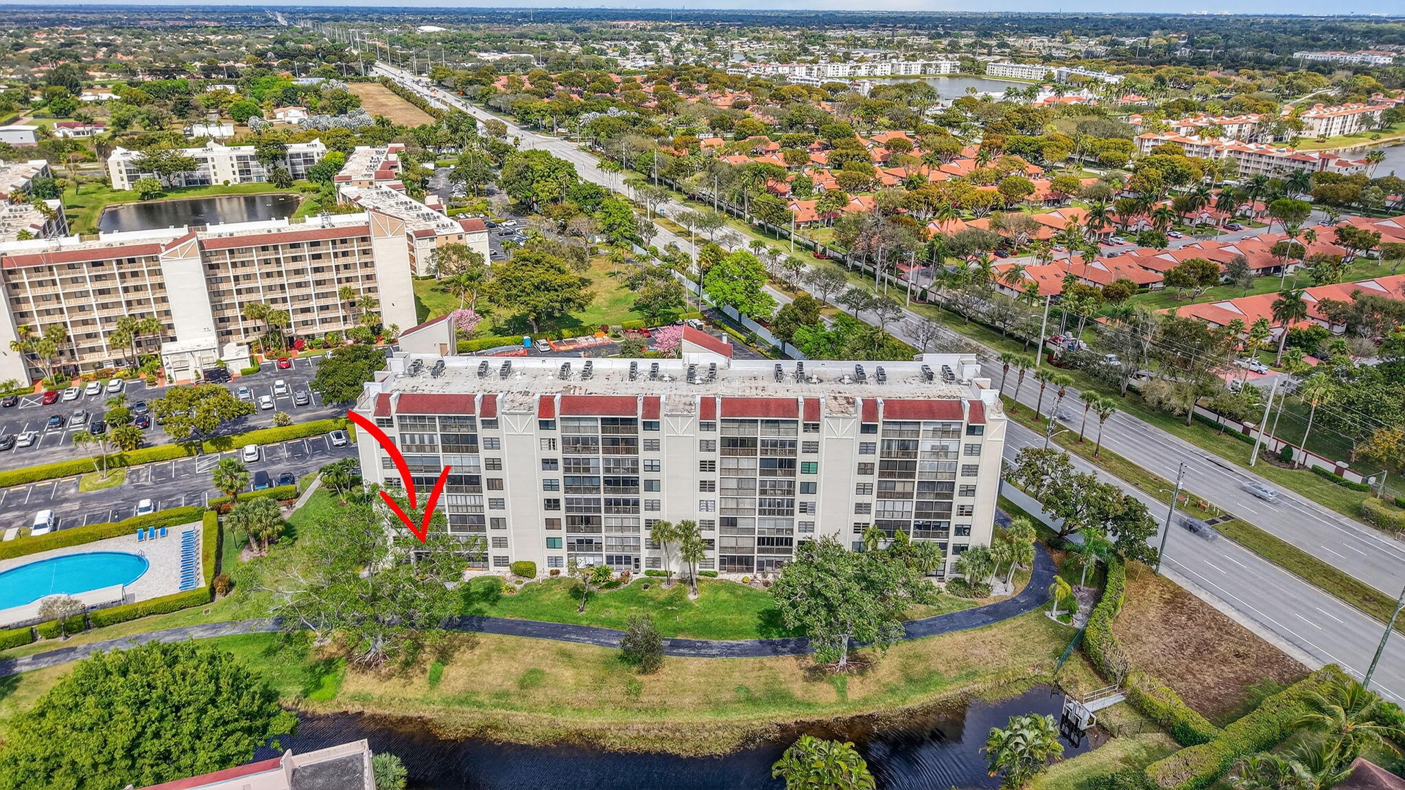 HUNTINGTON LAKES SEC ONE CONDOS - Residential