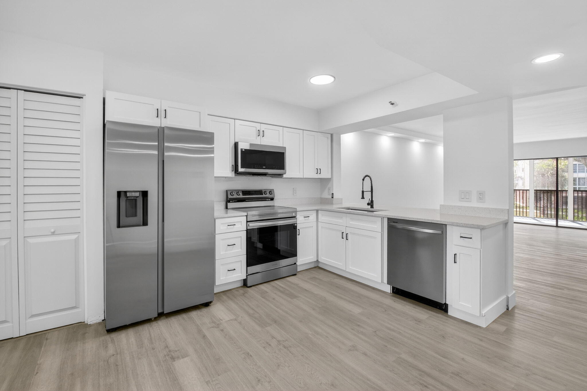 14475 Strathmore Lane 208