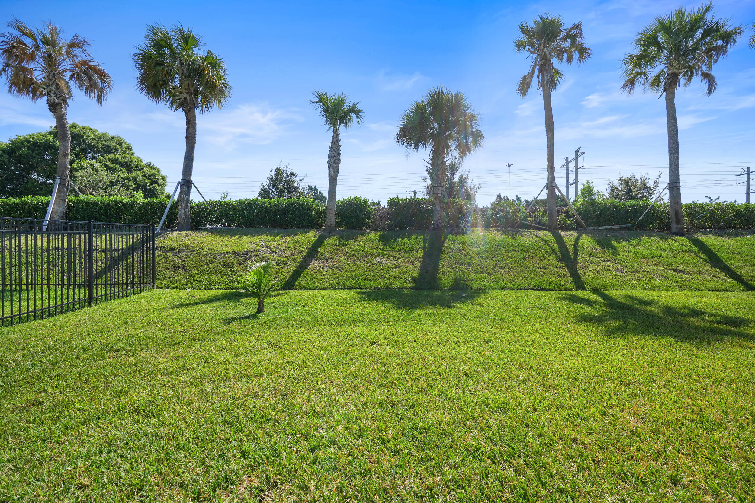 AZALEA - Residential