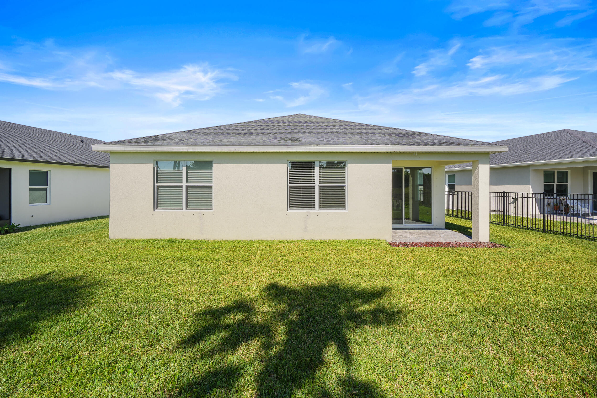 AZALEA - Residential