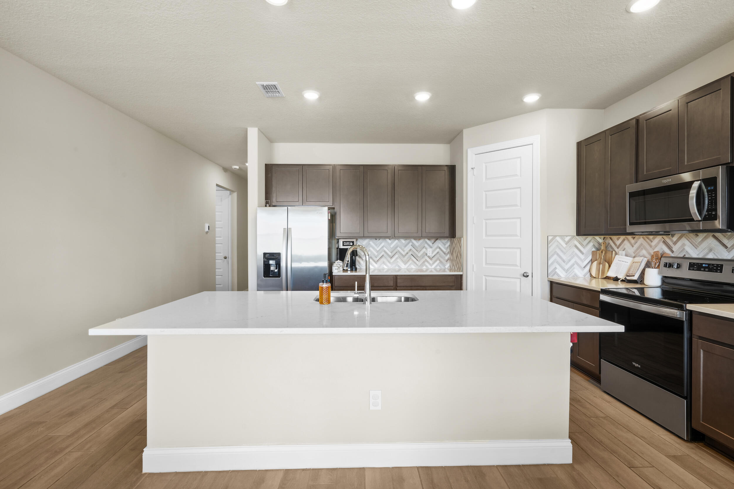 AZALEA - Residential