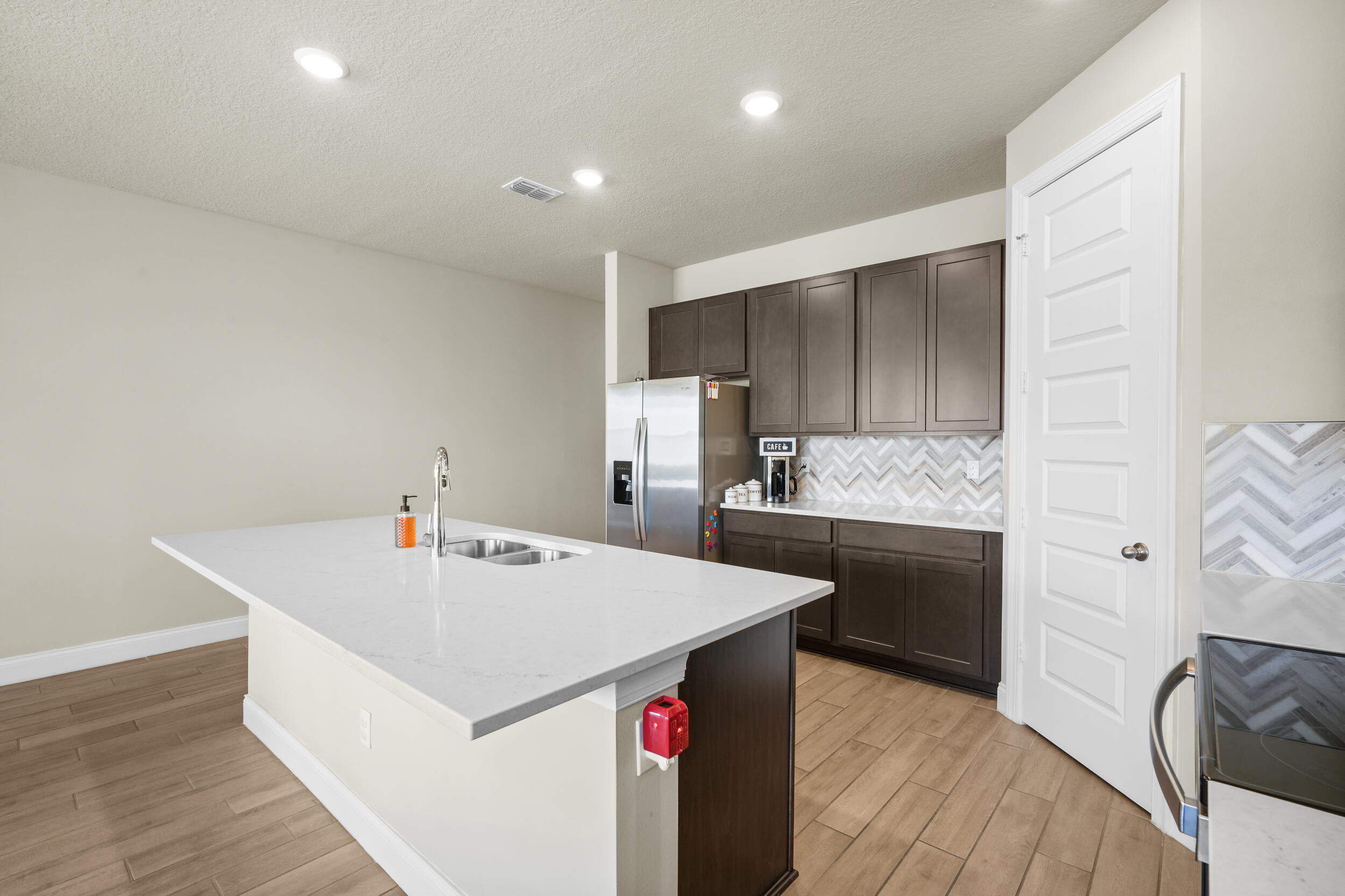 AZALEA - Residential