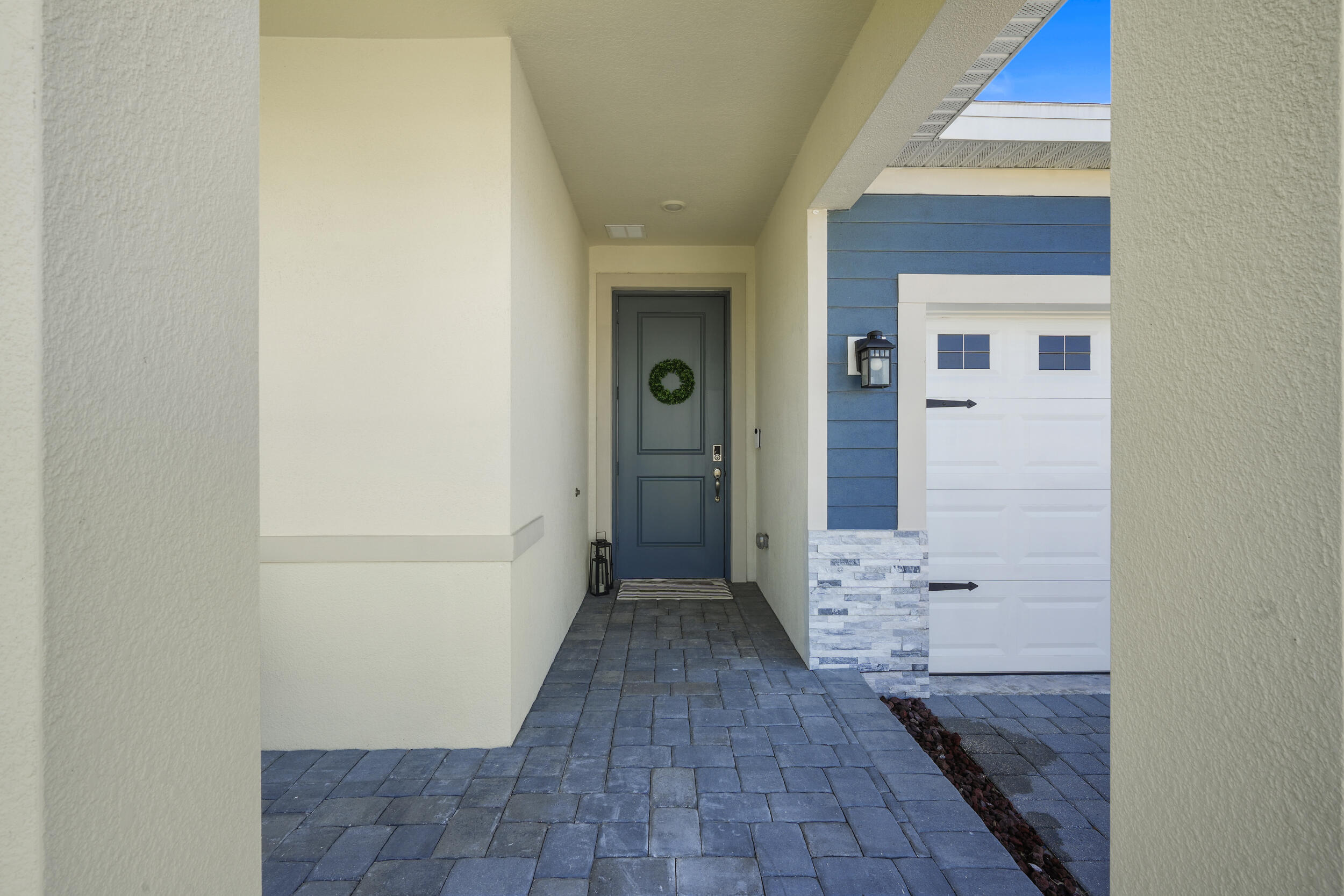 AZALEA - Residential