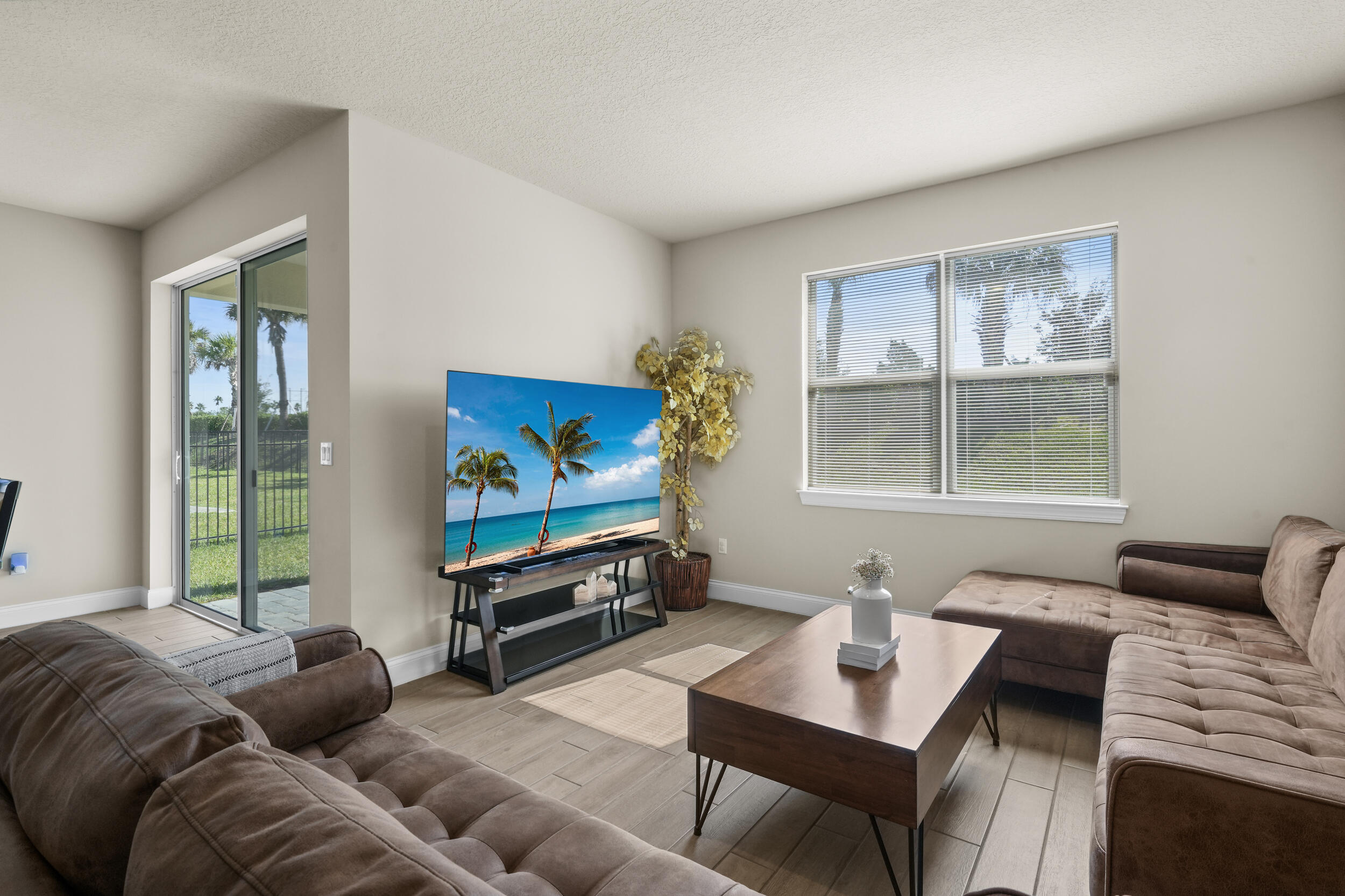 AZALEA - Residential