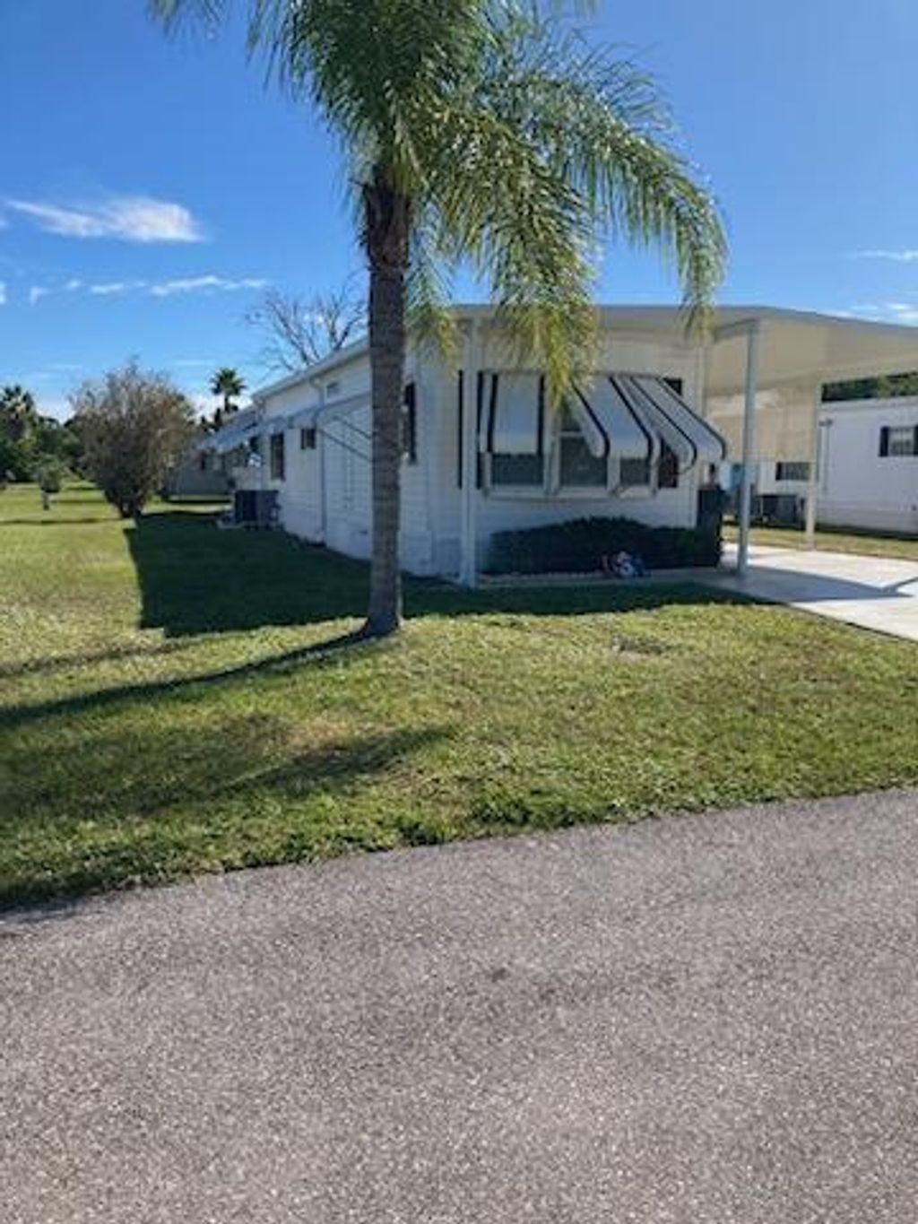 Photo of 30 Del Sol, Port Saint Lucie, FL 34952 (MLS # R10936042)