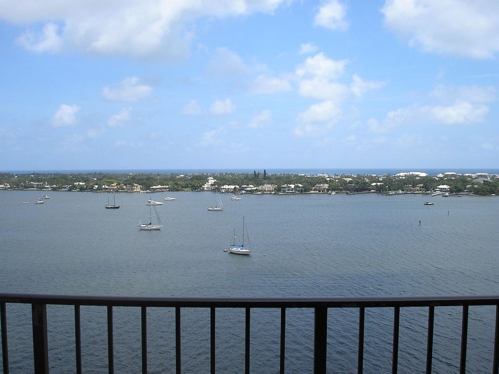 Photo of 130 Lakeshore Drive #Ph22, North Palm Beach, FL 33408 (MLS # R11101539)
