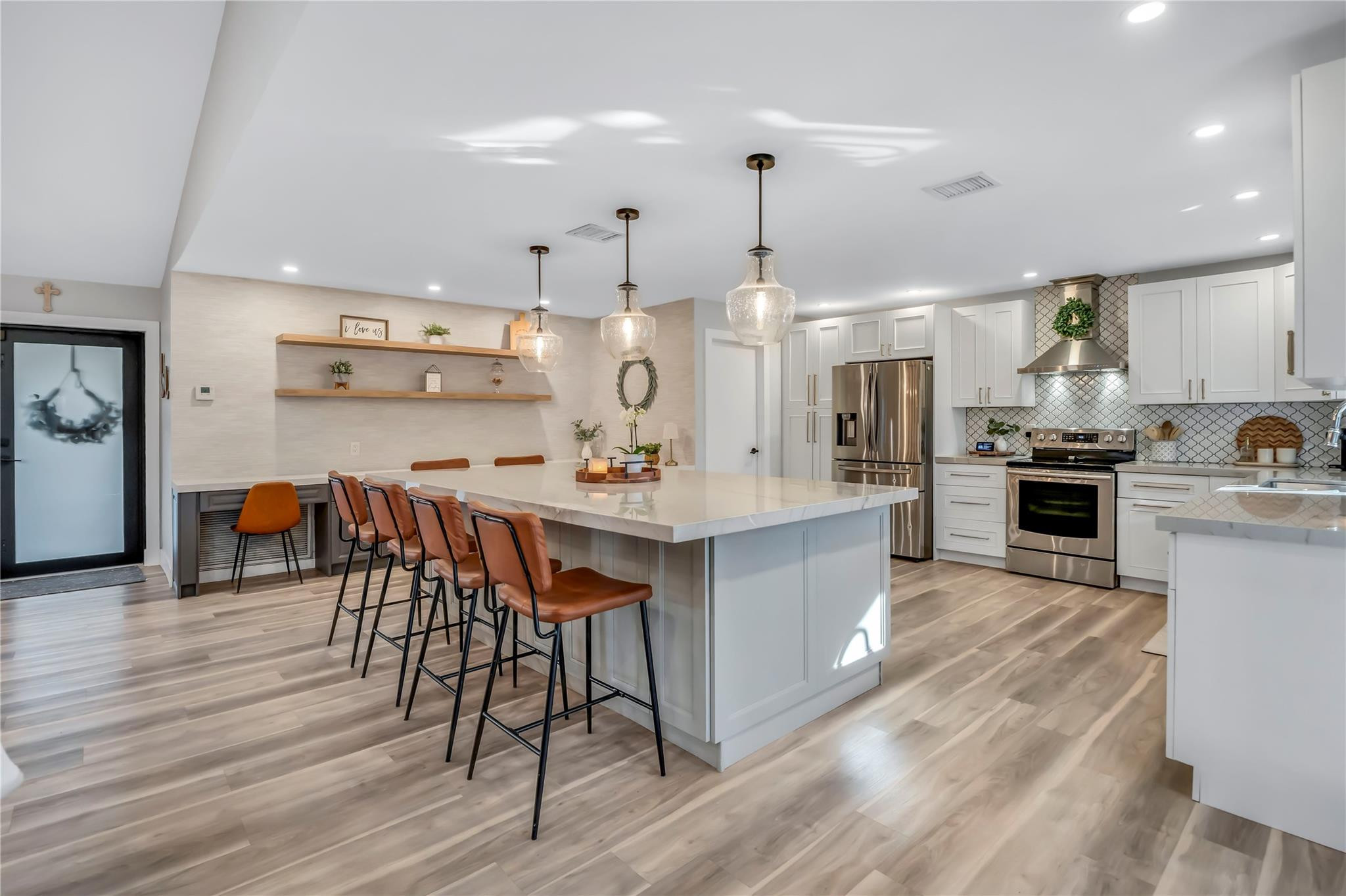 Cypress Glen 104-26 B - Residential