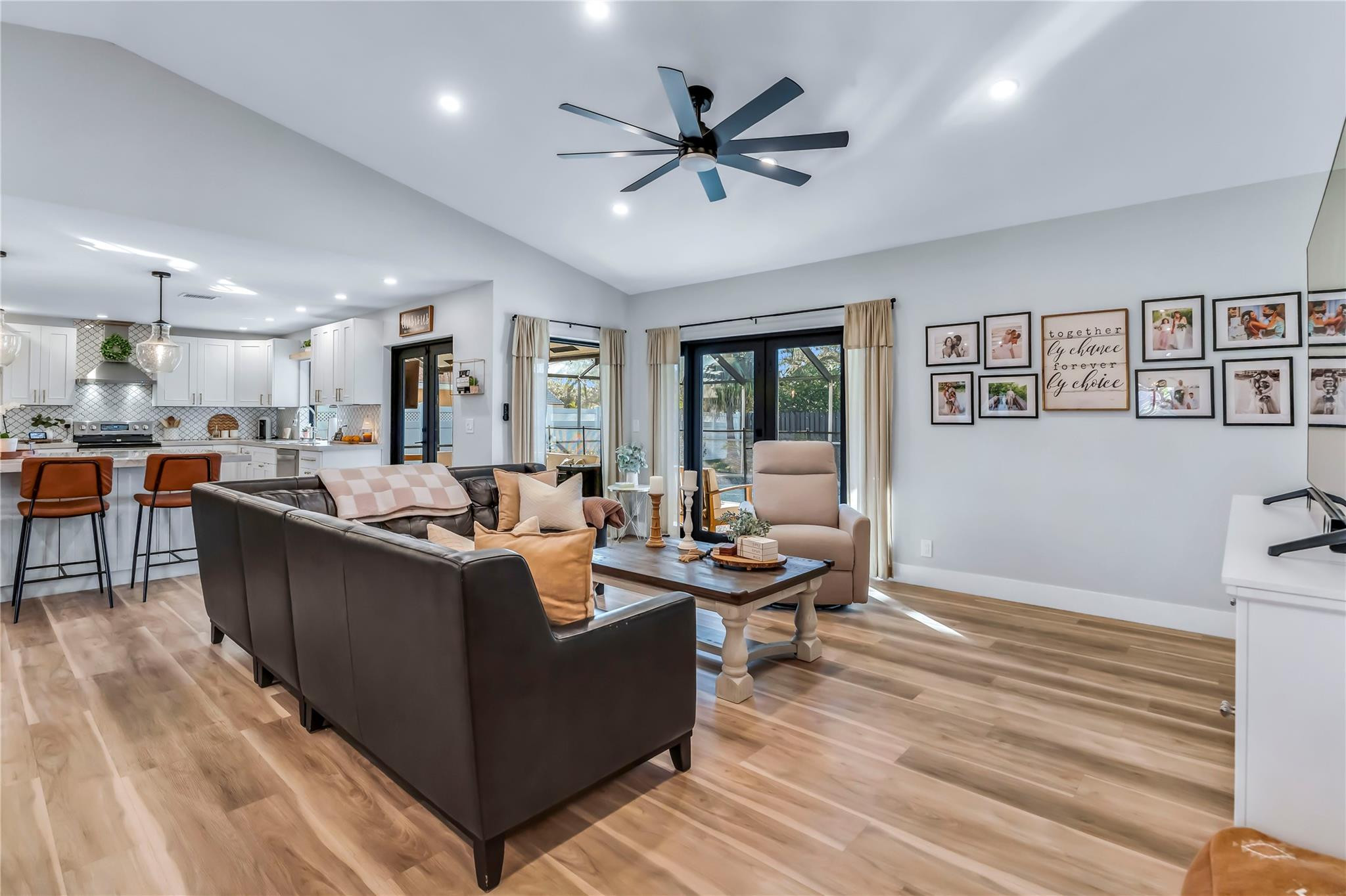 462 NW 113th Terrace