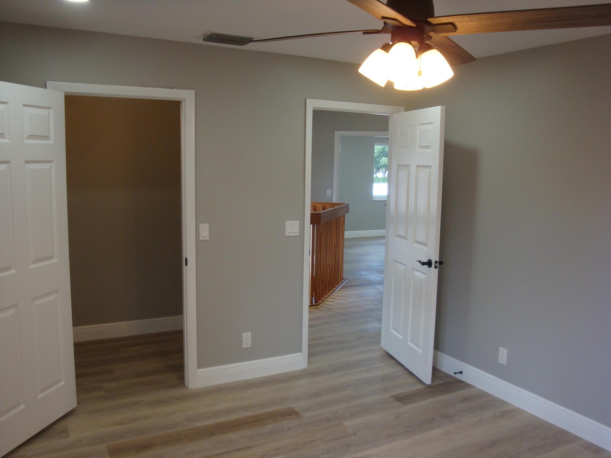 VILLAGES OF WOODLAKE 5 - Residential