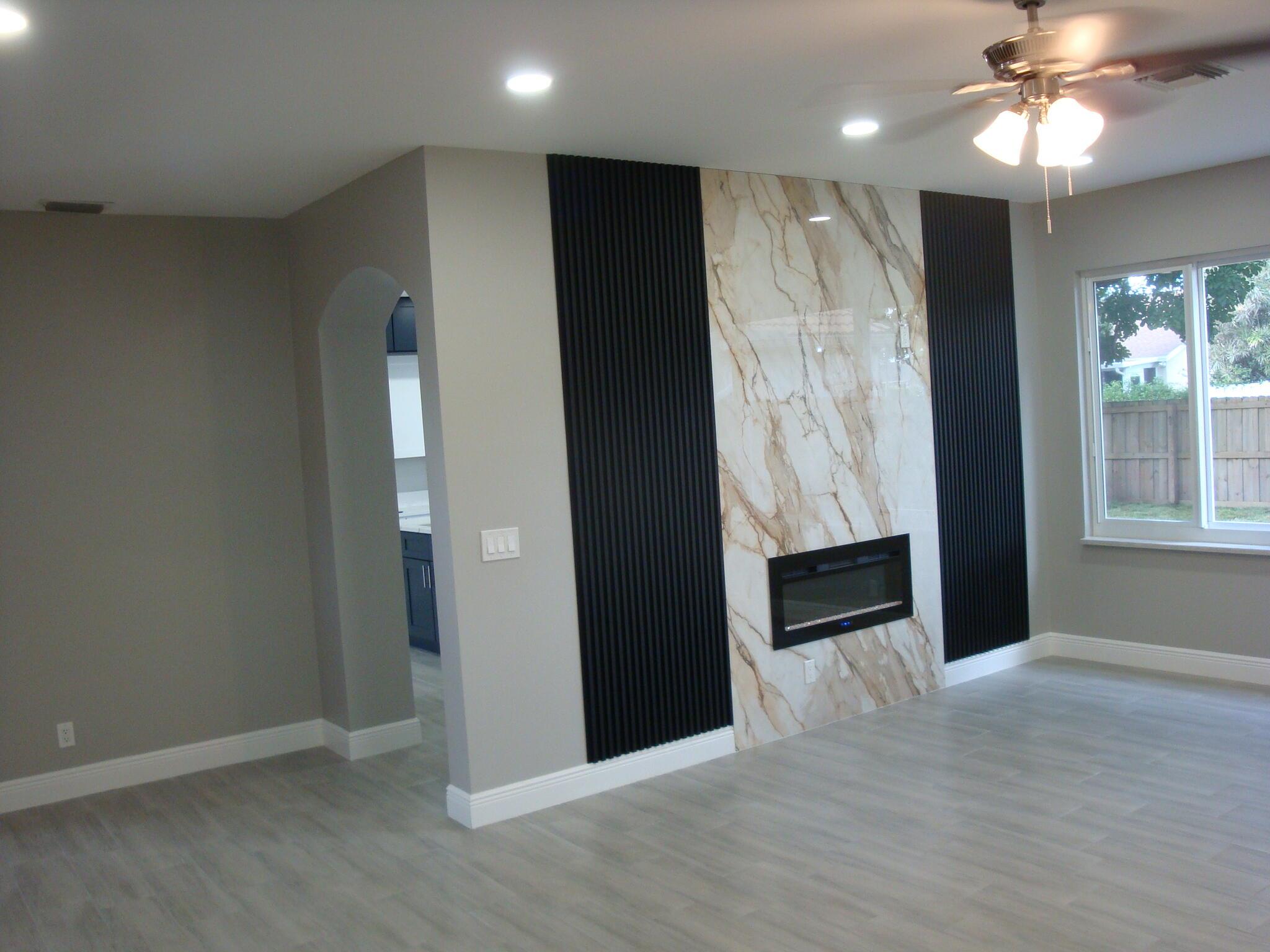 VILLAGES OF WOODLAKE 5 - Residential