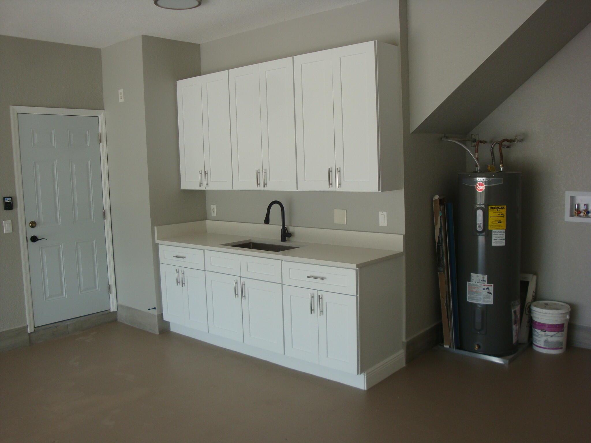 VILLAGES OF WOODLAKE 5 - Residential