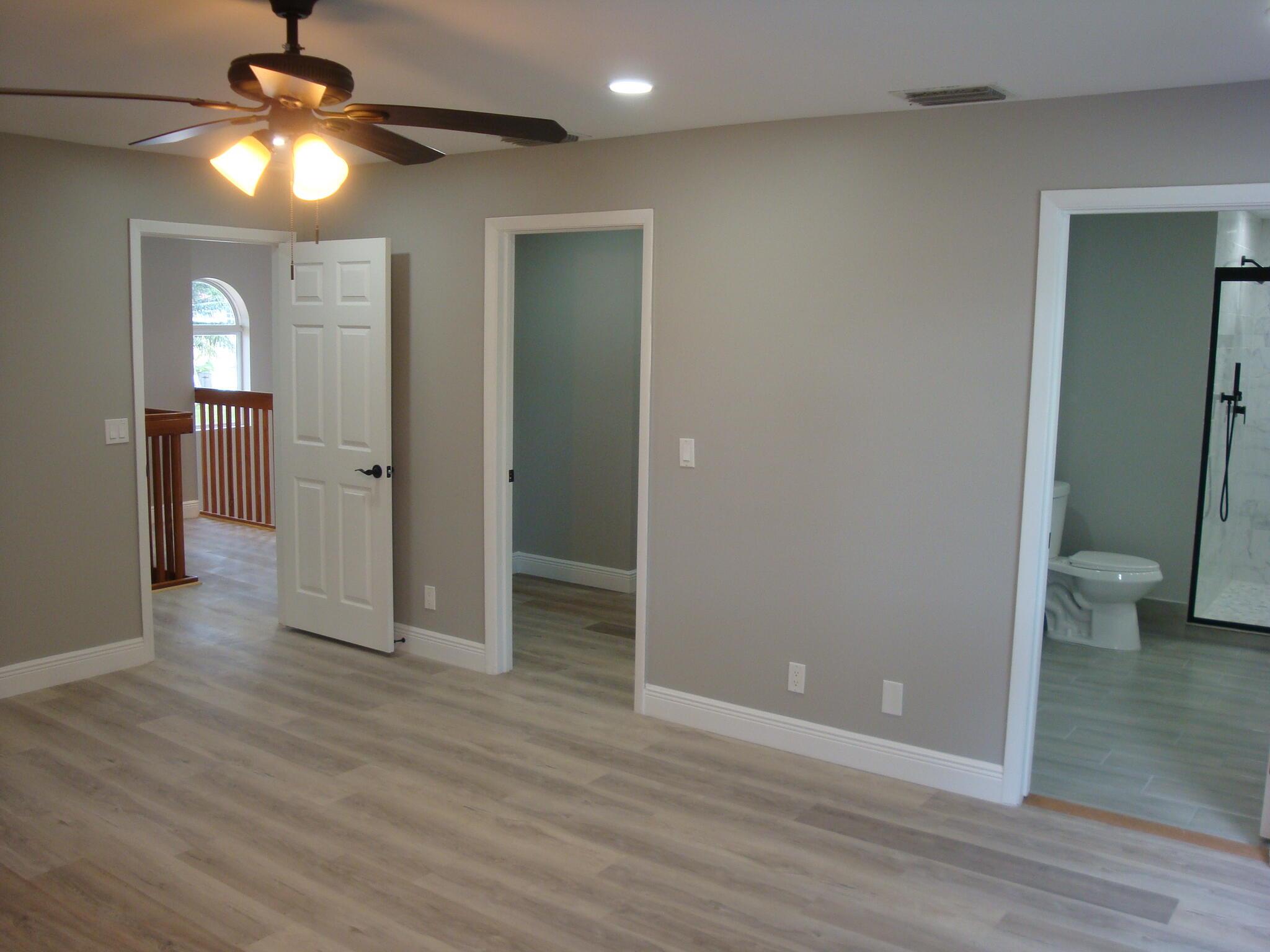 VILLAGES OF WOODLAKE 5 - Residential