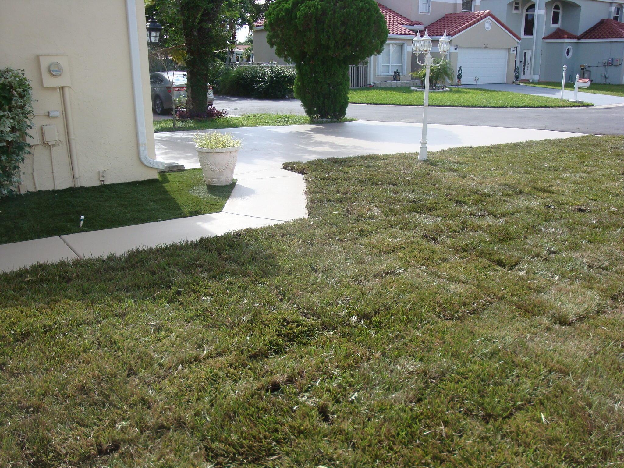 VILLAGES OF WOODLAKE 5 - Residential