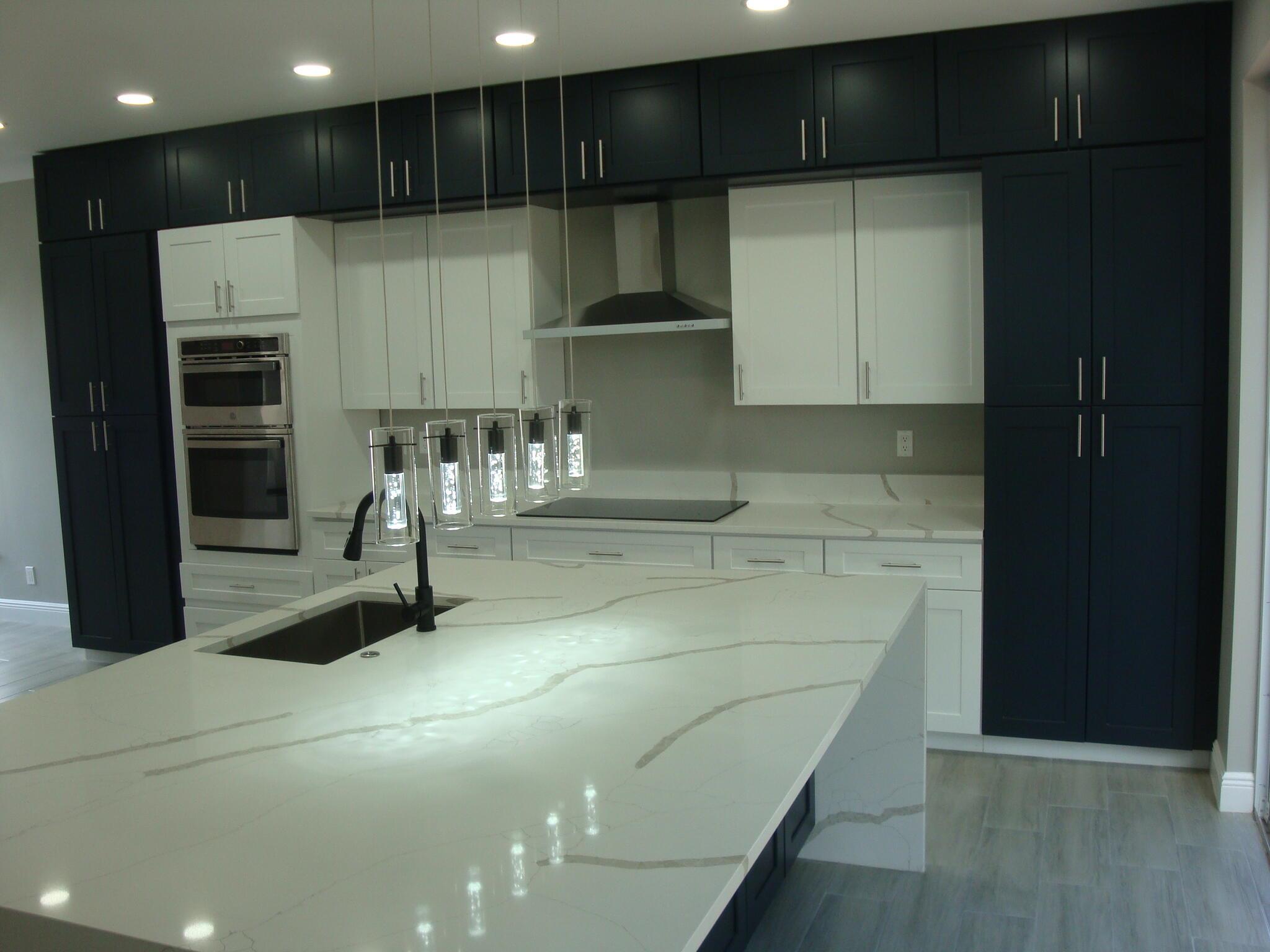 VILLAGES OF WOODLAKE 5 - Residential