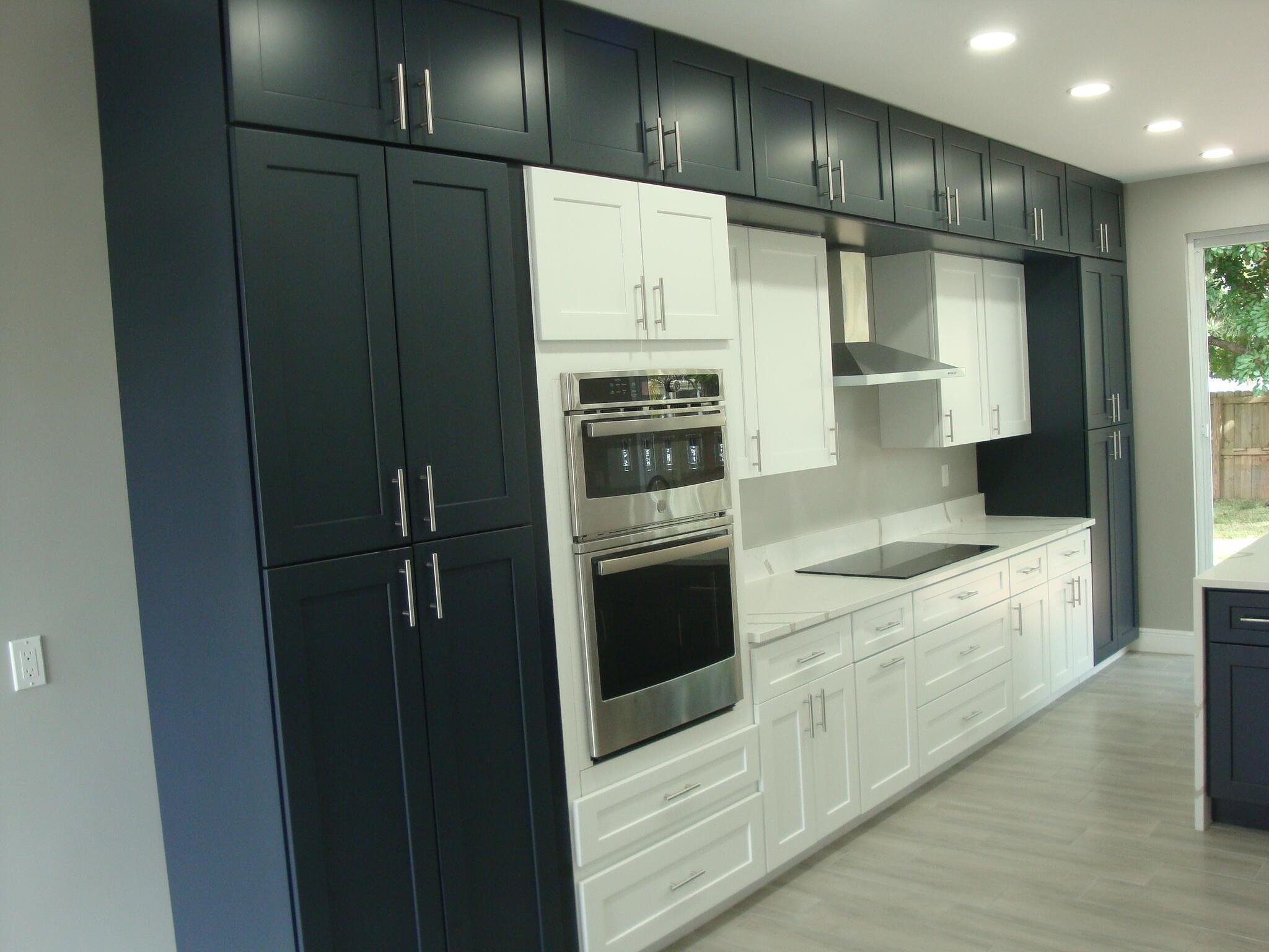 VILLAGES OF WOODLAKE 5 - Residential
