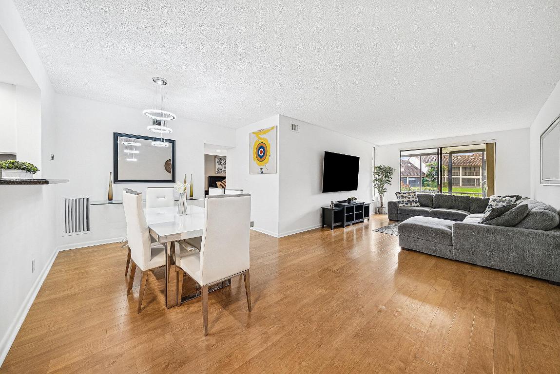 LA MIRADA AT BOCA POINTE CONDOS - Residential