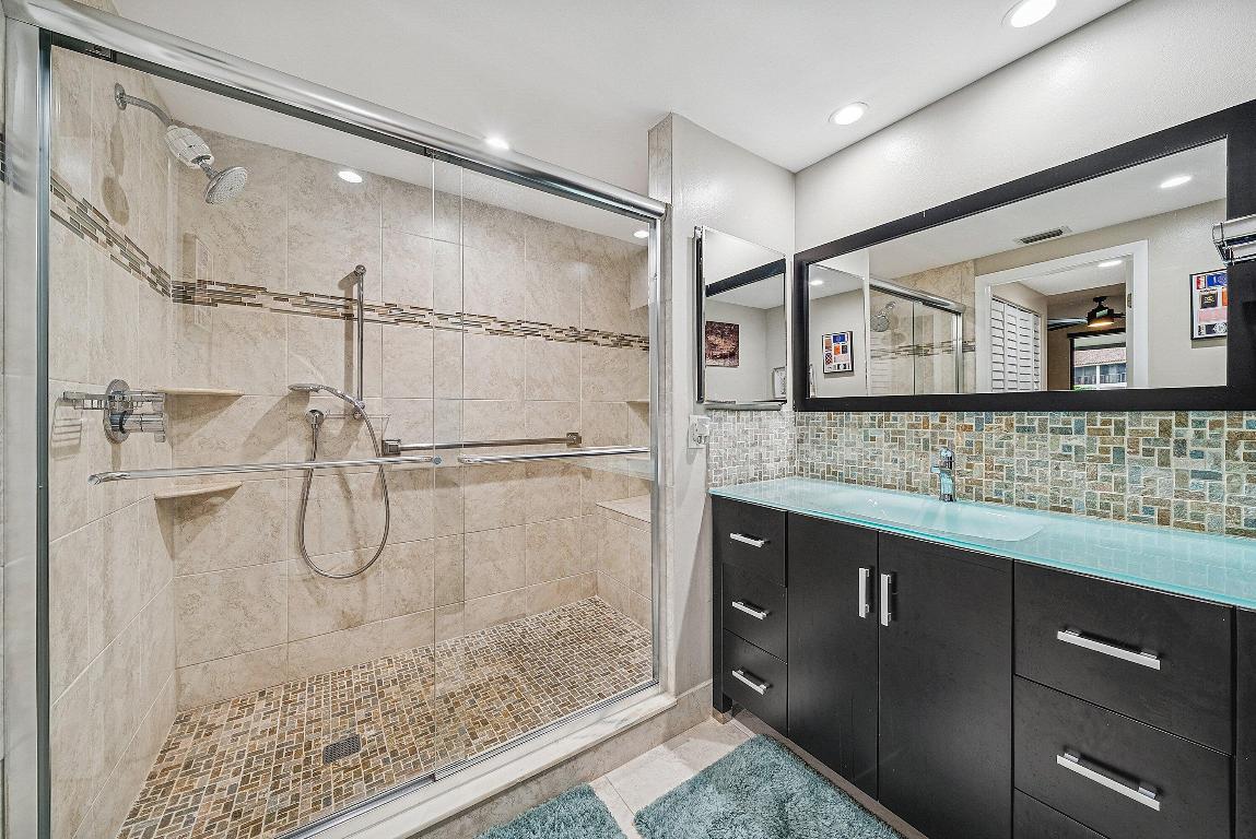 LA MIRADA AT BOCA POINTE CONDOS - Residential