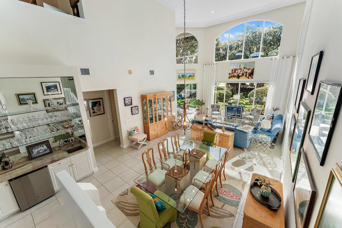 JUPITER HILLS VILLAGE - Residential