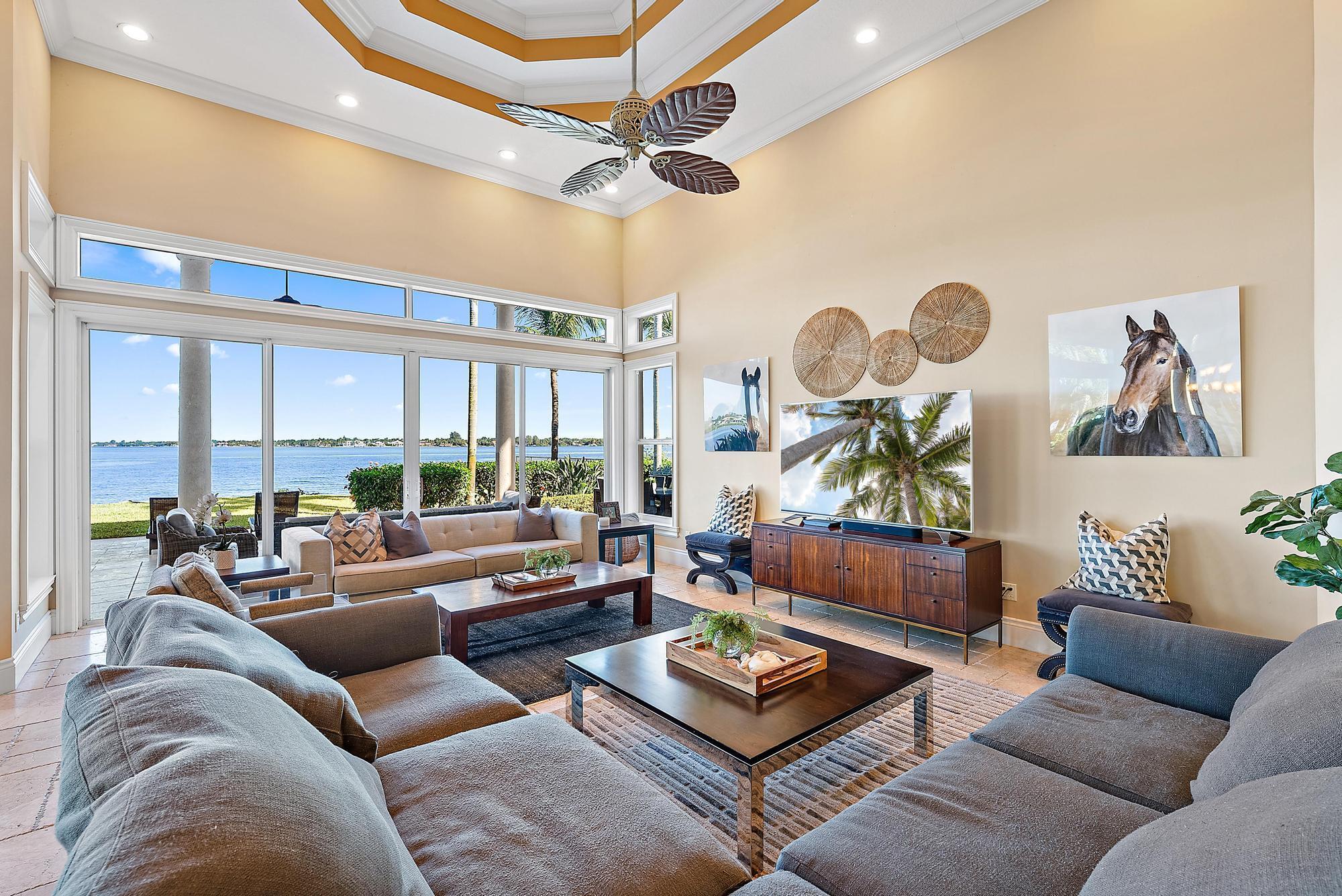 PALM COVE GOLF & YACHT CL - Residential