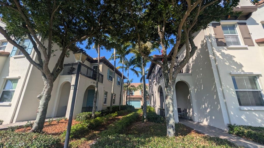 Photo of 4153 Cascada Circle, Cooper City, FL 33024 (MLS # B26044748)
