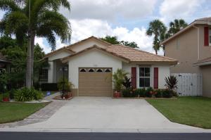 Lawrence Oaks - Residential