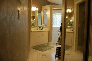 Lawrence Oaks - Residential