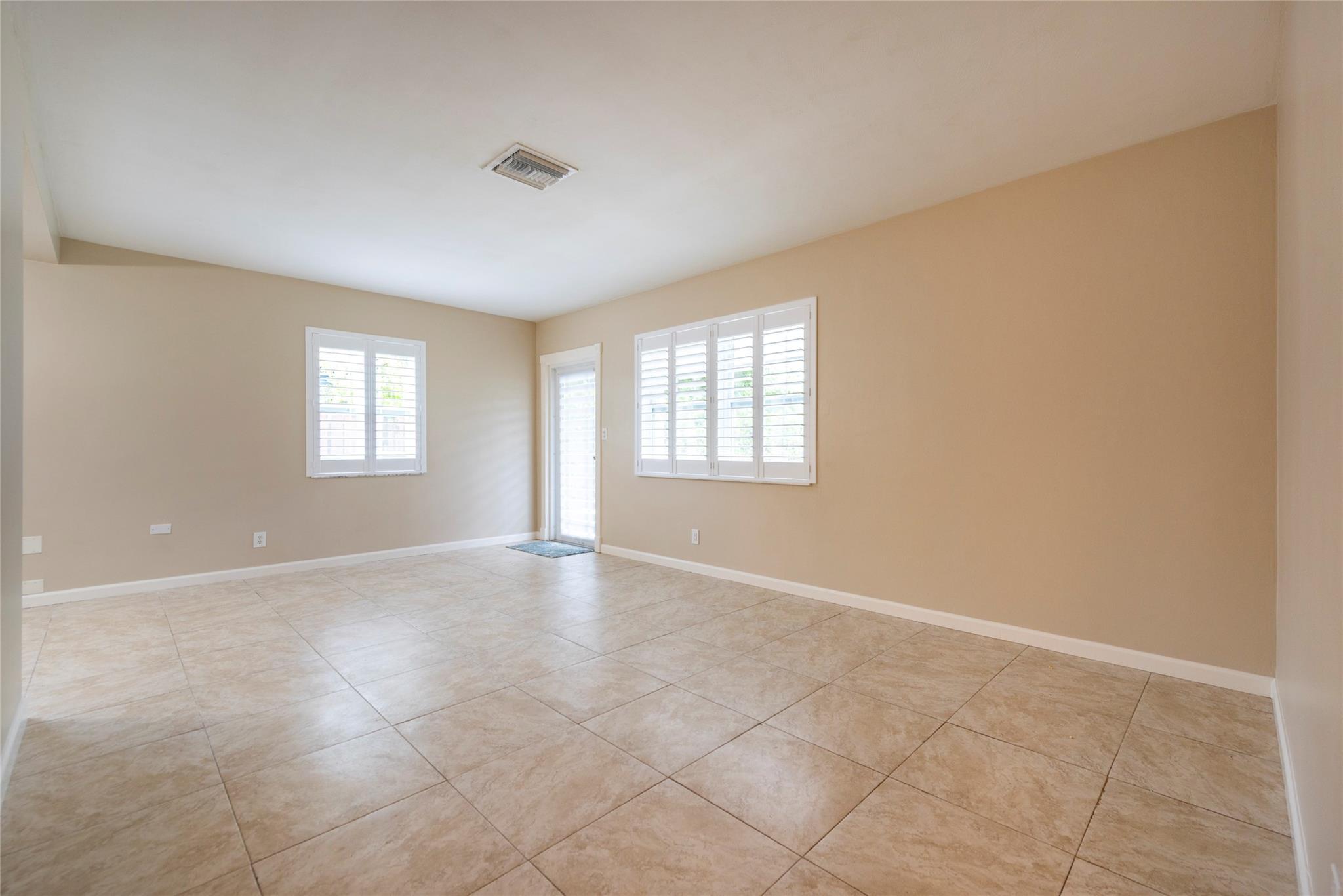 Progresso 2-18 D - Residential Lease