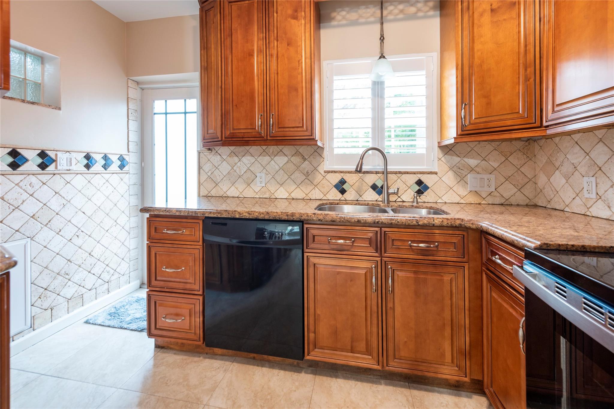 Progresso 2-18 D - Residential Lease