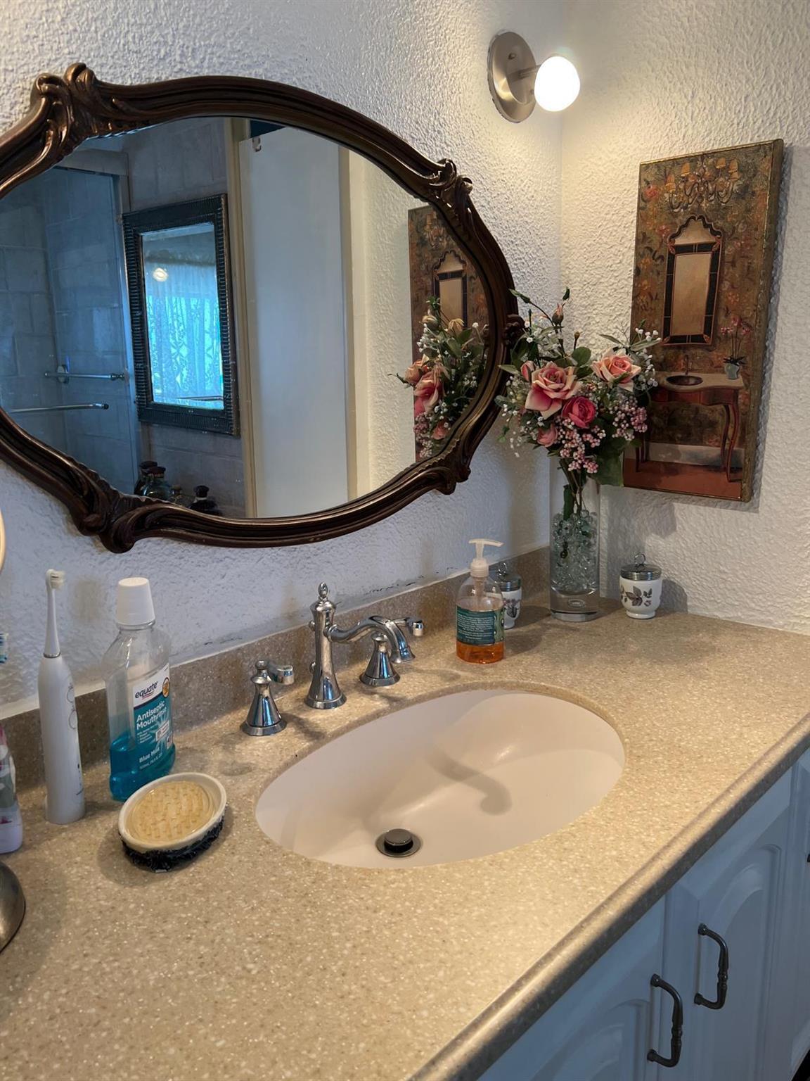 14669 Sunset Drive, Delray Beach, FL, 33445/$158,800 2 14669 Sunset Drive