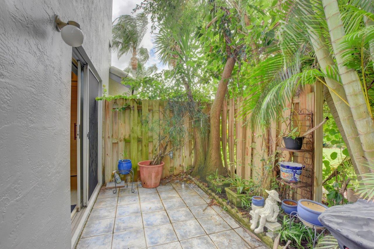 INDIAN SPRING-BRIARWOOD - Residential