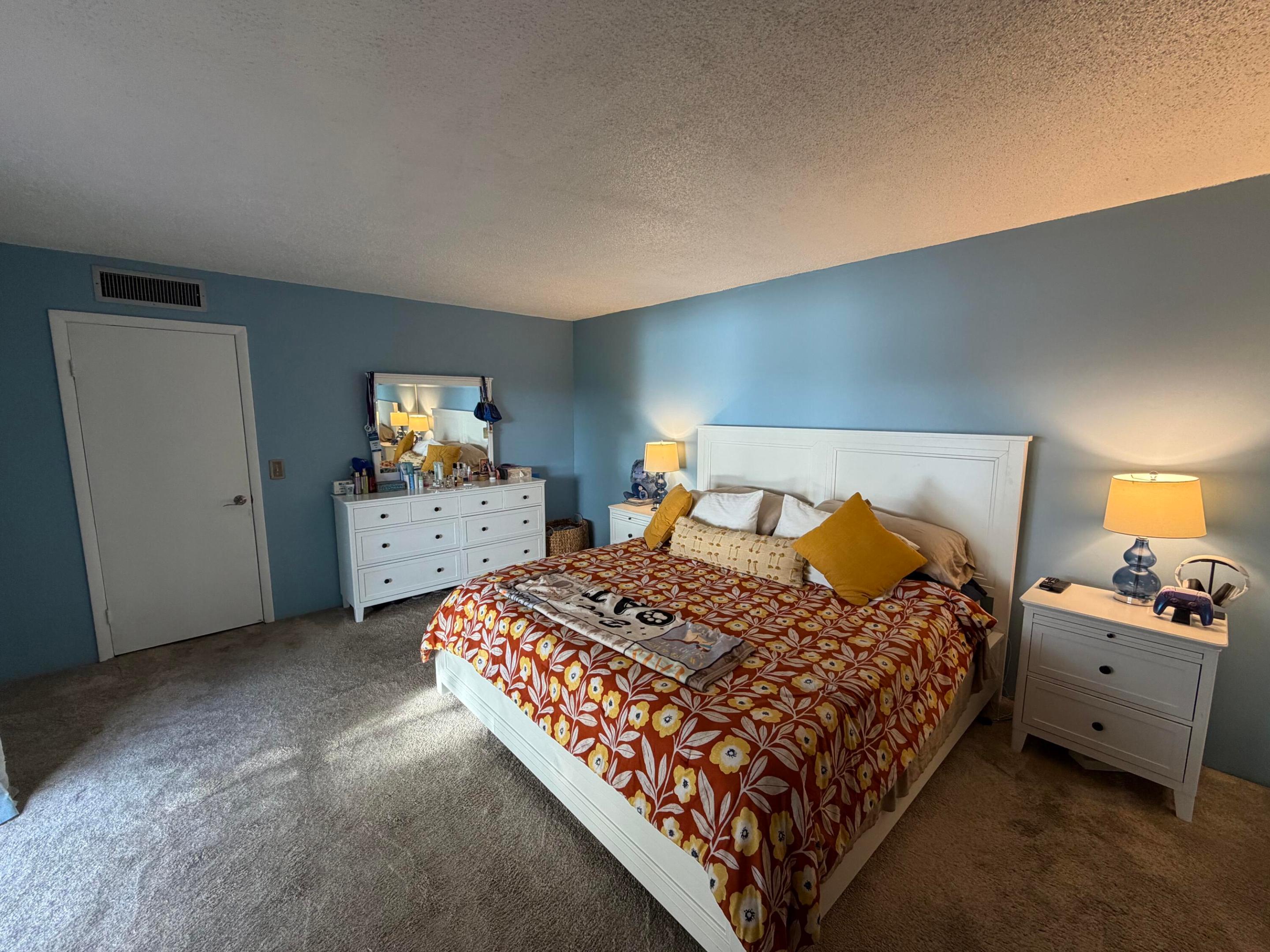 LAKEWOOD OF PALM SPRINGS - Residential