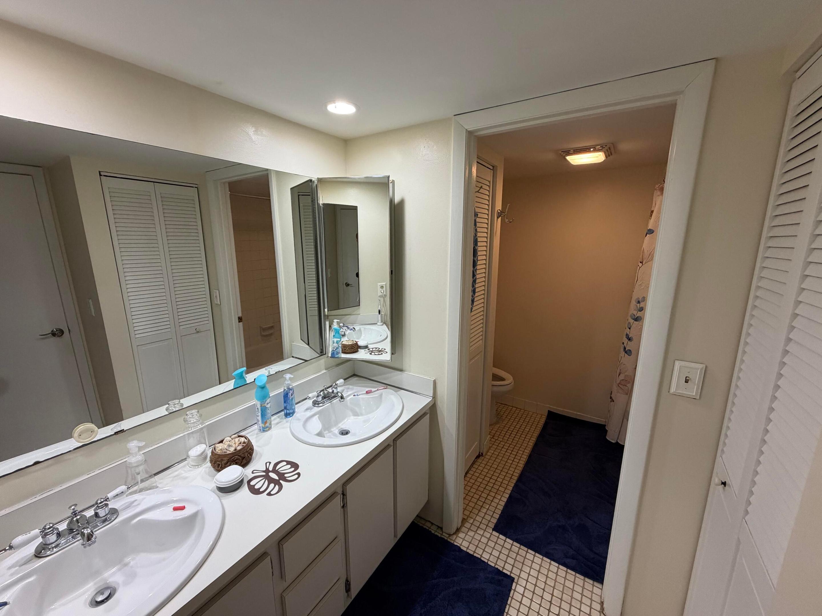 LAKEWOOD OF PALM SPRINGS - Residential