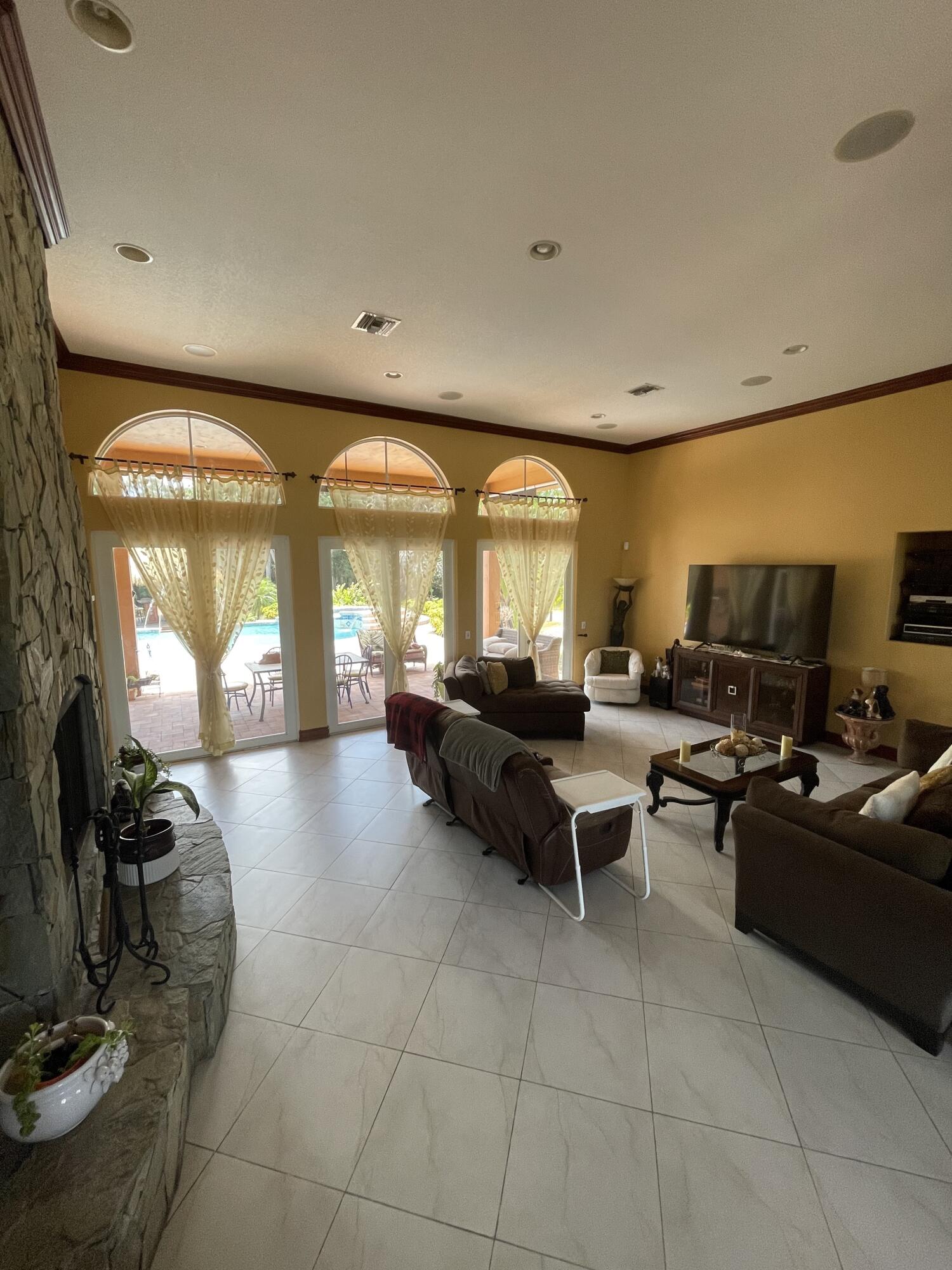 METES AND BOUNDS - Residential