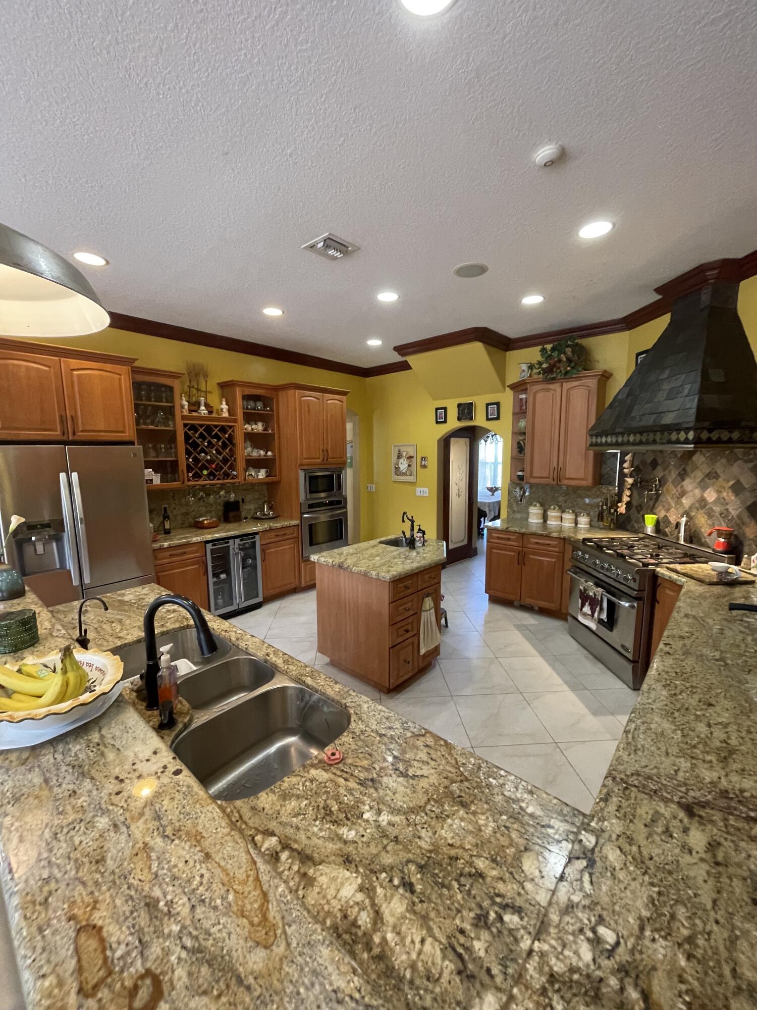 METES AND BOUNDS - Residential