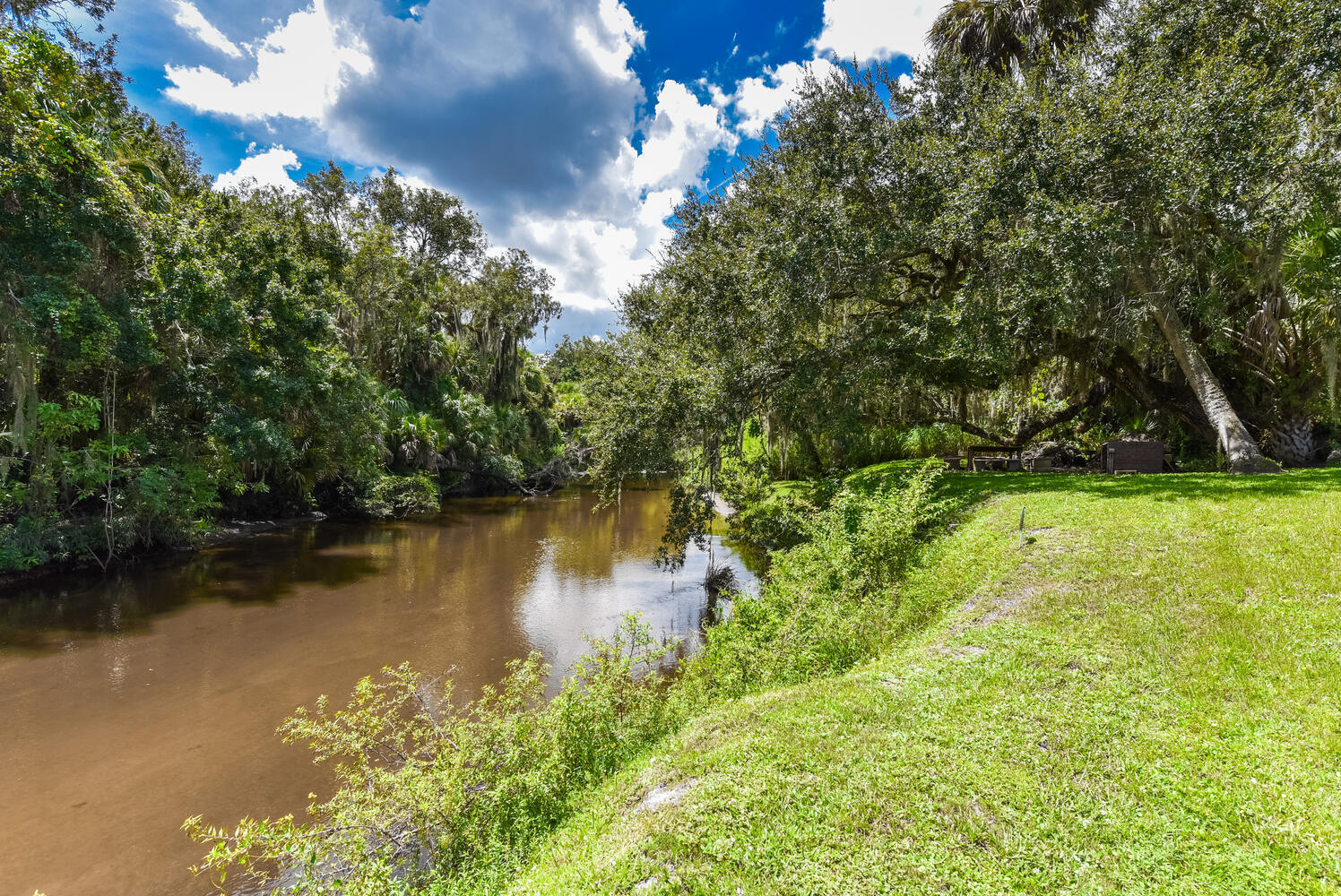 METES AND BOUNDS - Residential