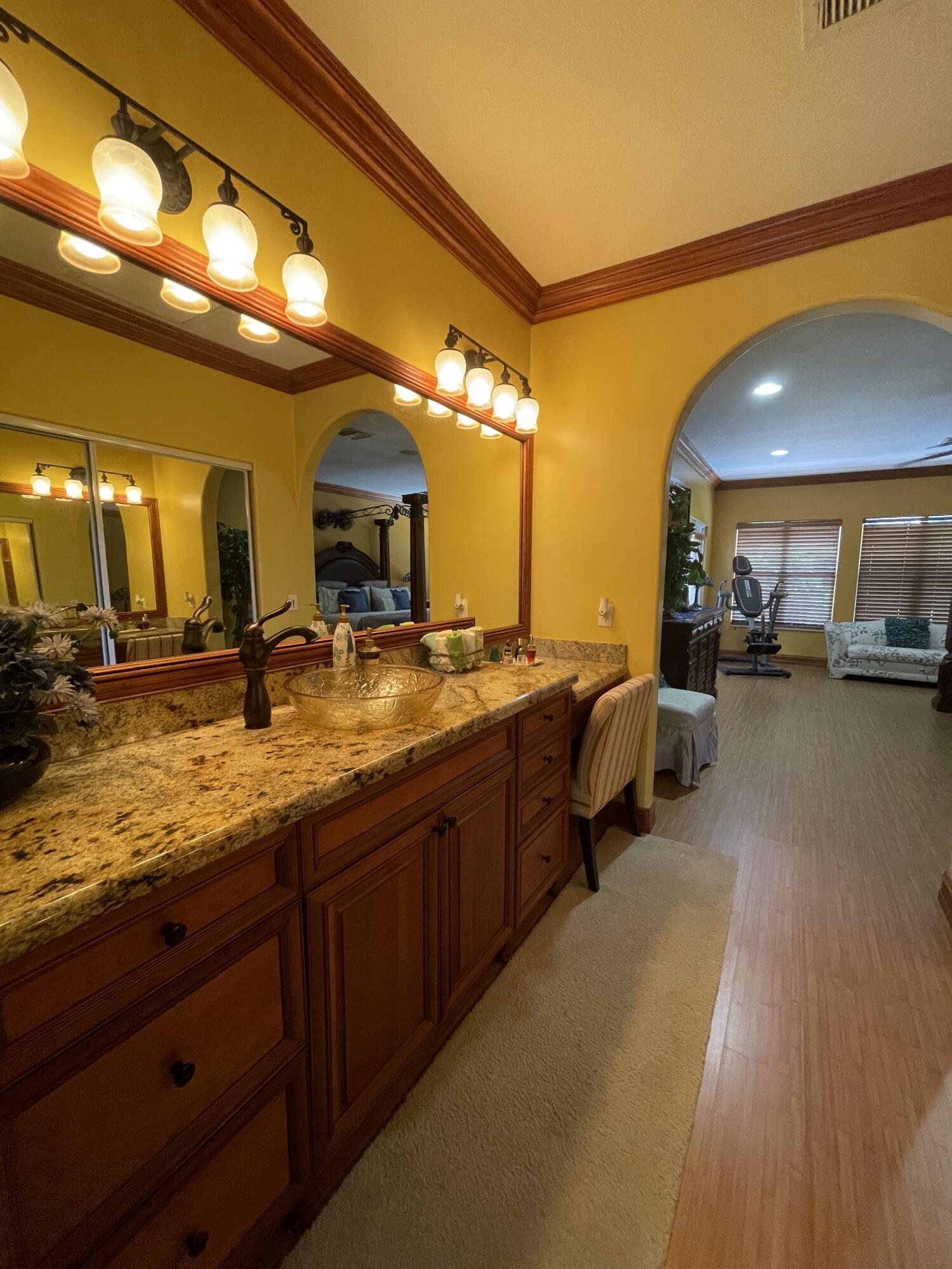 METES AND BOUNDS - Residential