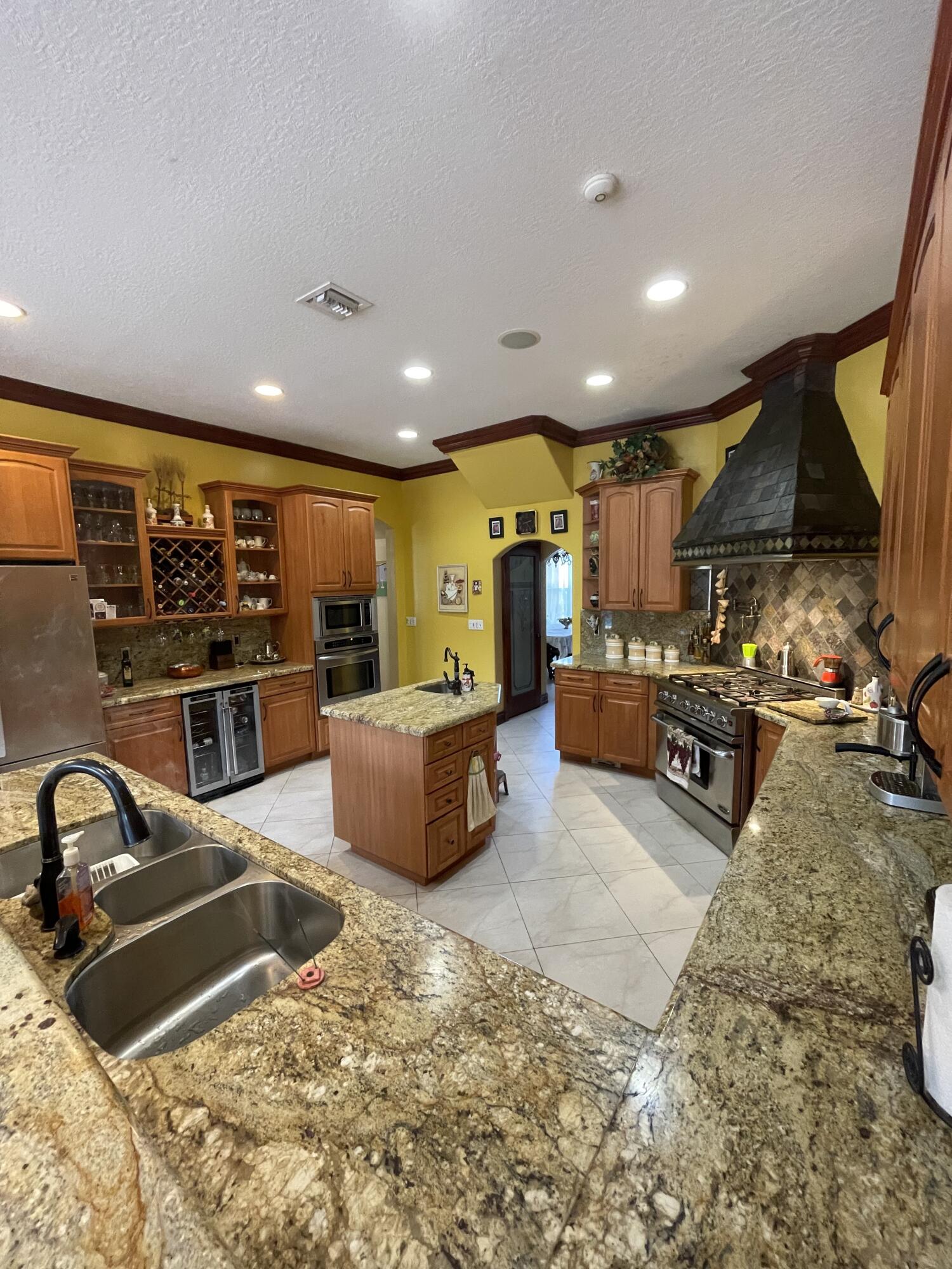 METES AND BOUNDS - Residential