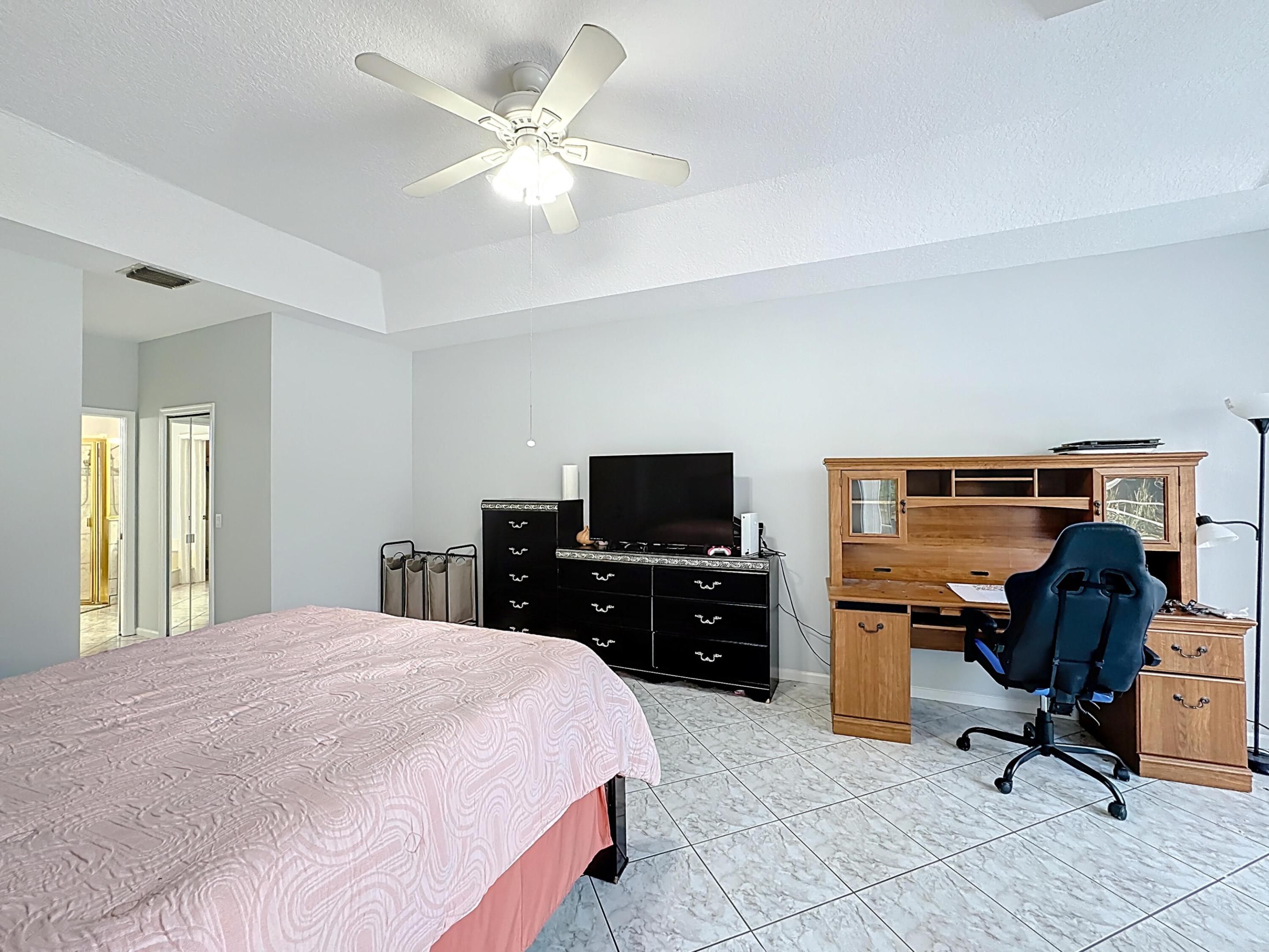 The Acreage - Residential