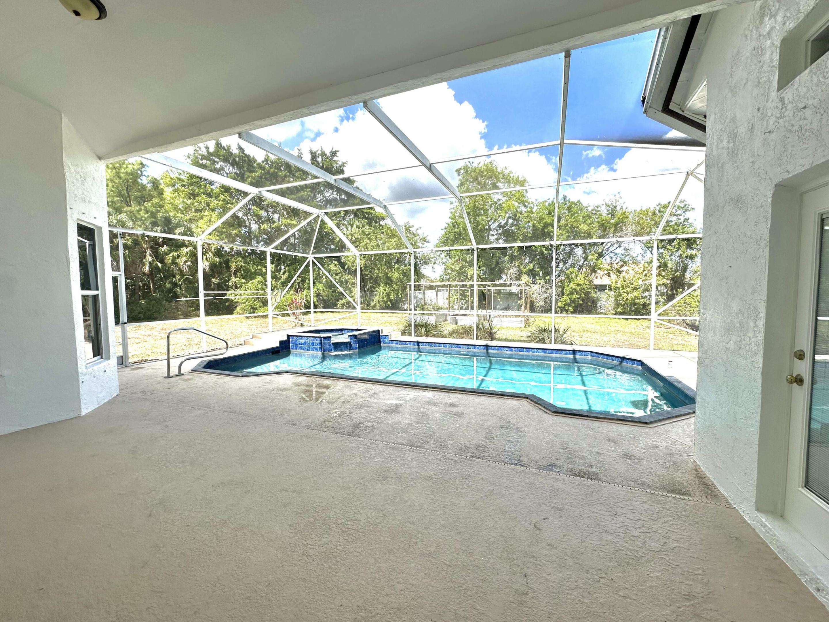 The Acreage - Residential