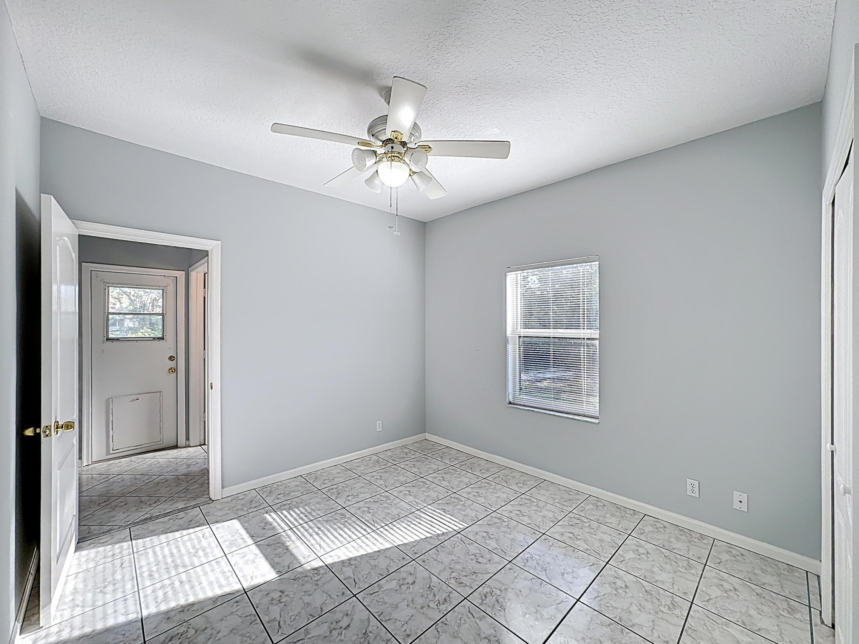 The Acreage - Residential