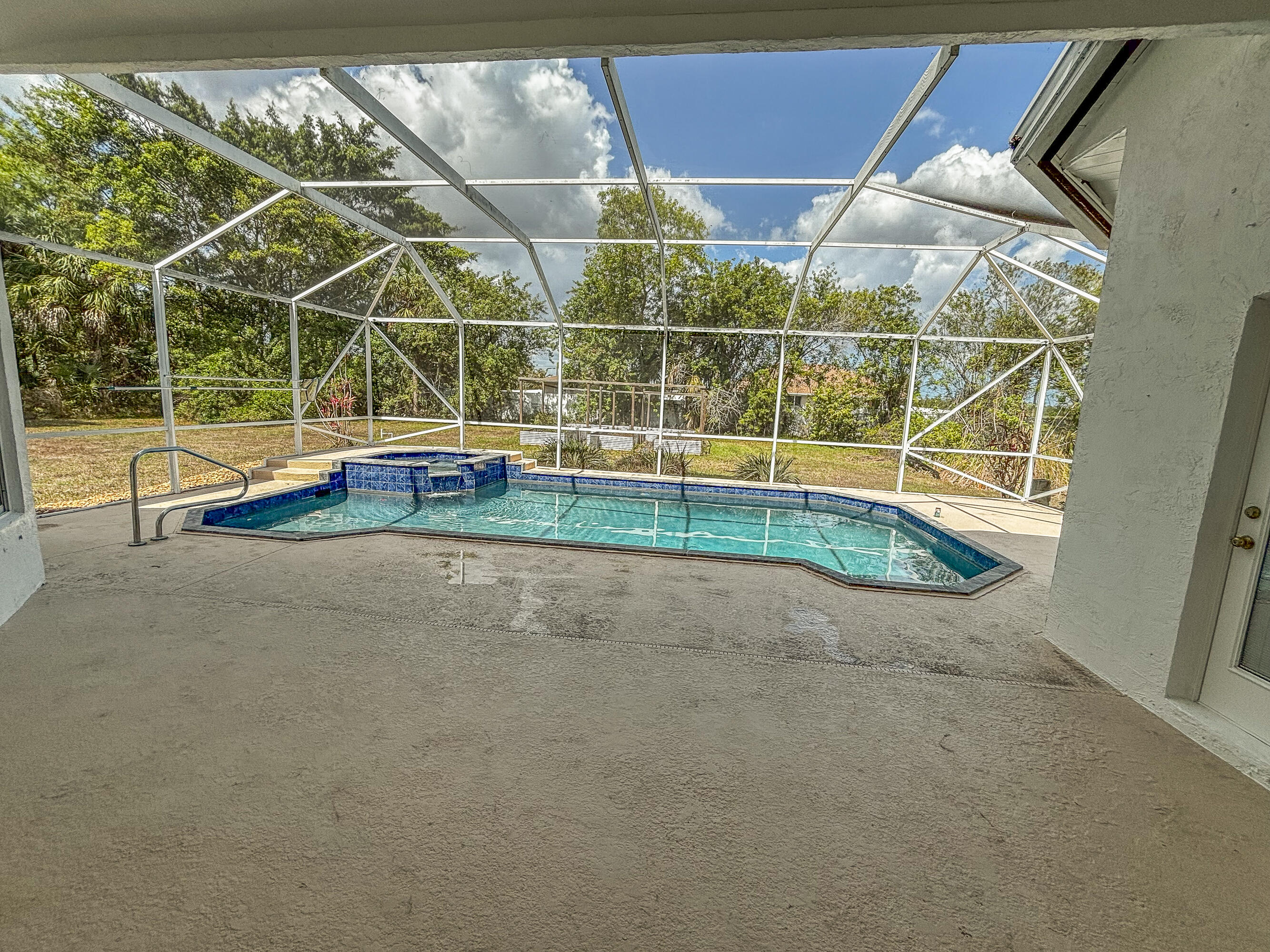 The Acreage - Residential